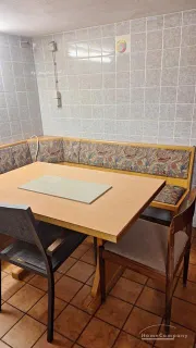 Isernhagen,  Modernisierte möblierte 3 Zimmer Firmenwohnung, großer Parkplatz, Grill und Gartennutzung für bis zu 6 Personen