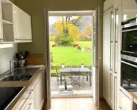 Blick auf kleine Terrasse