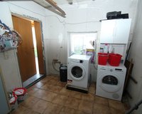 Garage mit Waschmaschinenanschlus