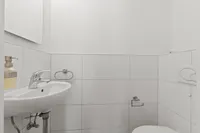 EG_WC