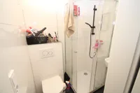 13_OG_hinten_Bad01