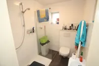 14_EG_hinten_Bad