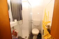 14_OG_hinten_Bad03