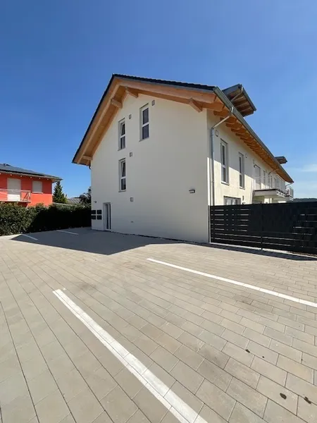 3-Zi.-Maisonette-Wohnung (EG+OG) zzgl. Stellplatz – zur Eigennutzung oder als Kapitalanlage!