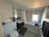 Badezimmer mit Badewanne