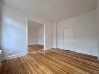 Esszimmer Blick ins Wohnzimmer Ansicht III