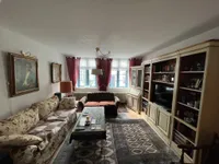 Erdgeschoss rechts - Wohnzimmer