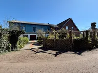 Blick auf die Westfassade