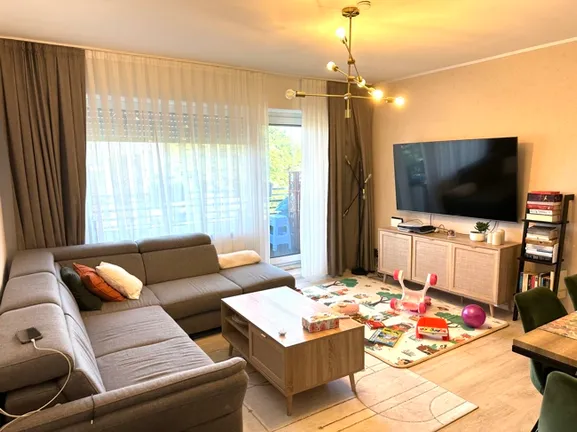 Wohnzimmer Ansicht 1