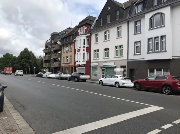 Straßenansicht