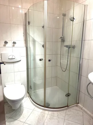 Badezimmer 1