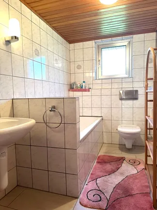 Badezimmer Erdgeschoss