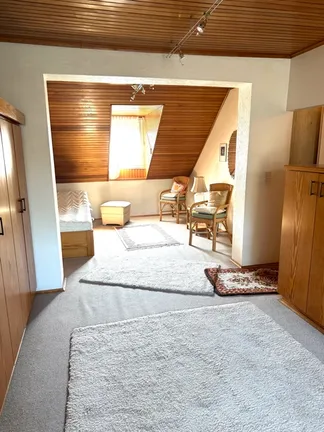 Schlafzimmer 1 Ansicht 2