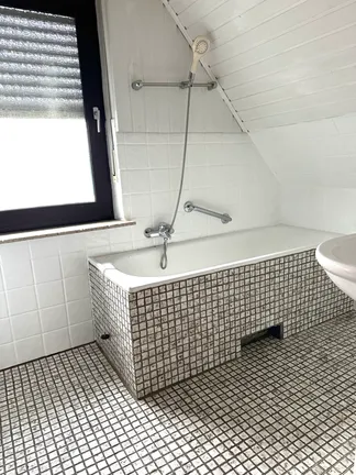 Badezimmer Dachgeschoss