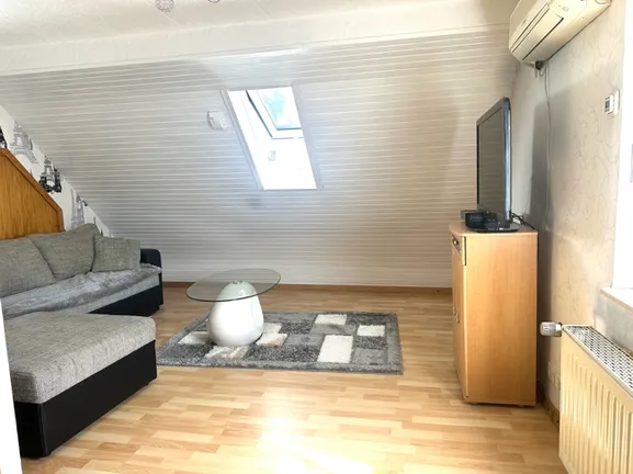 Raum 1 Dachgeschoss