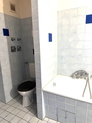 Badezimmer Ansicht 2