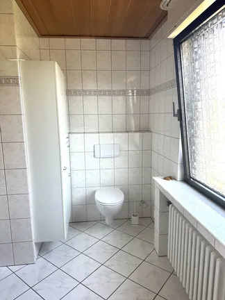 Badezimmer Ansicht 2