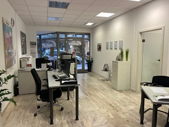  Eingangsbereich Büro1/Empfang