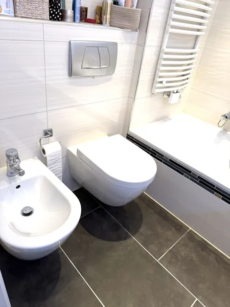 Badezimmer 1 Ansicht 2