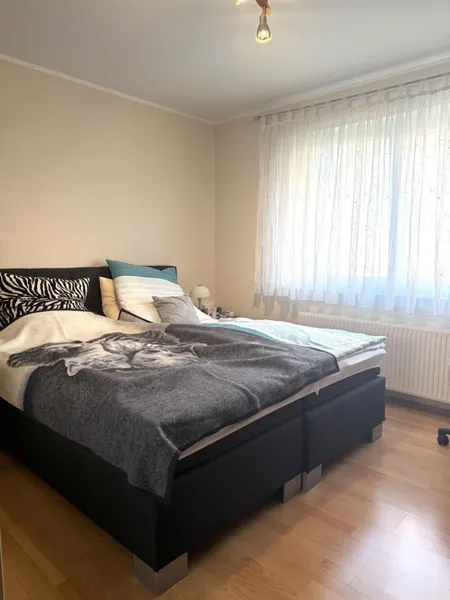 Schlafzimmer Ansicht 1