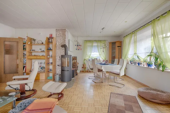 Wohnzimmer Ansicht 2