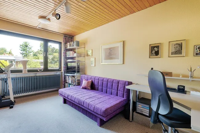 Büro/Kinderzimmer
