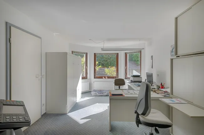 Einliegerwohnung Wohnz./Büro