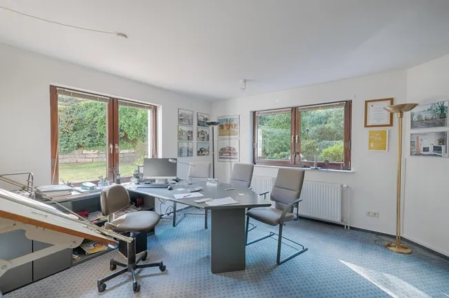 Einliegerwohnung Wohnz./Büro