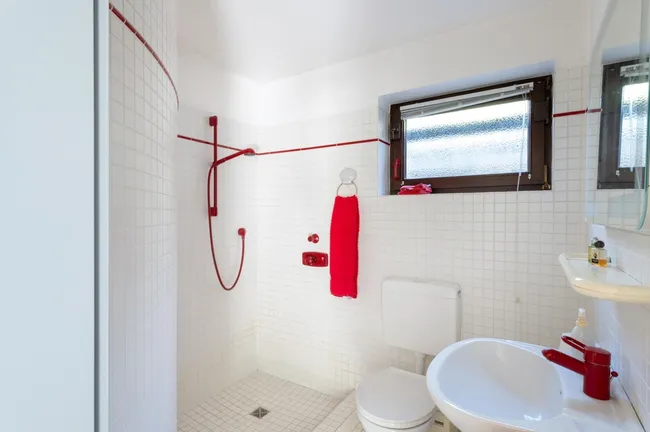Einliegerwohnung Bad