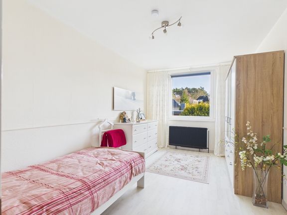 Schlafzimmer / Kinderzimmer