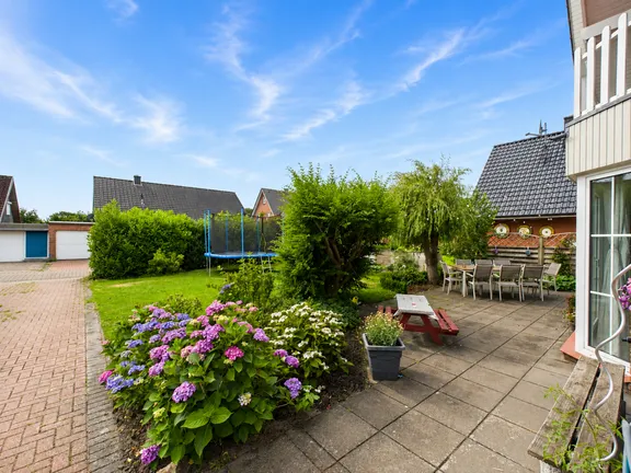 vorderer Garten