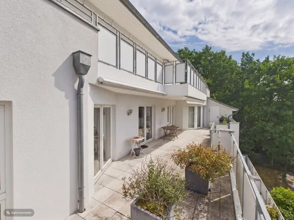 Terrasse höhere Ansicht