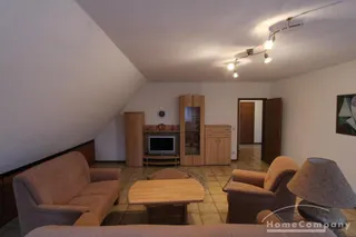 Gemütlich eingerichtete 2-Zimmer-Dachgeschosswohnung in Hürth bei Köln!