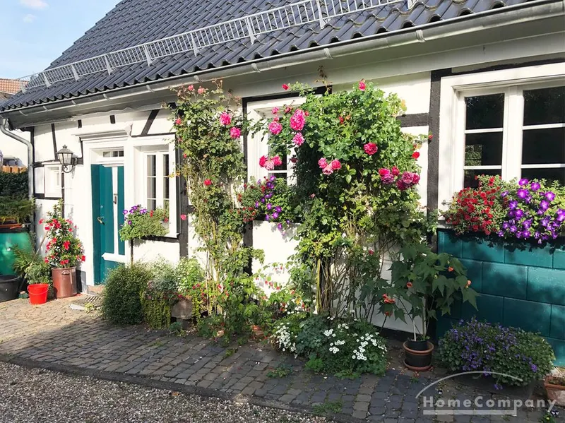 Möblierte Wohnung in Fachwerkhaus, Leverkusen Bergisch Neukirchen bei Köln!