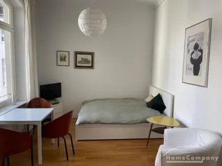 Charmantes Möbliertes Apartment in Köln-Altstadt!