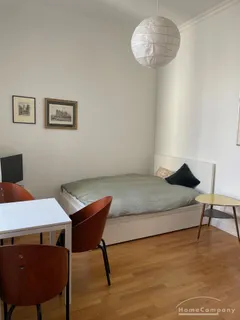 Charmantes Möbliertes Apartment in Köln-Altstadt!