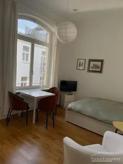 Charmantes Möbliertes Apartment in Köln-Altstadt!