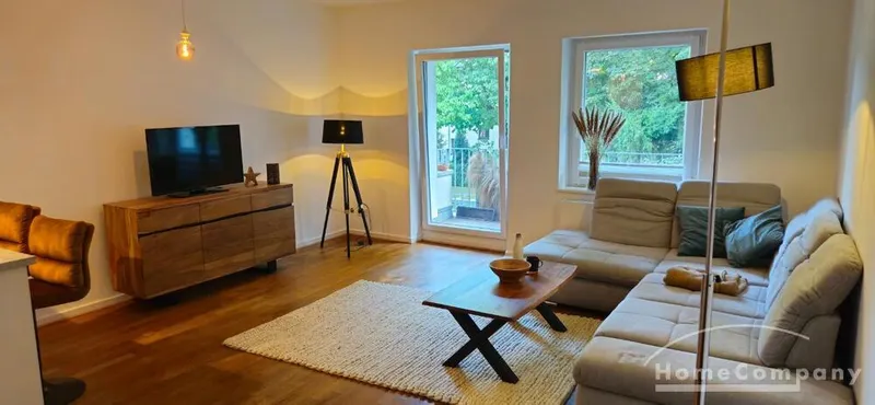Große moderne möblierte Wohnung in bester Lage direkt am Volksgarten in Köln-Südstadt!