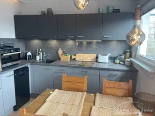 Möblierte 2-Zimmer-Wohnung mit Domblick in Köln!