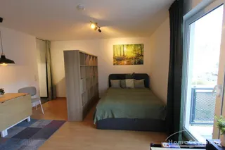 Helle 2-Zimmer-Wohnung mit Balkon in Köln!