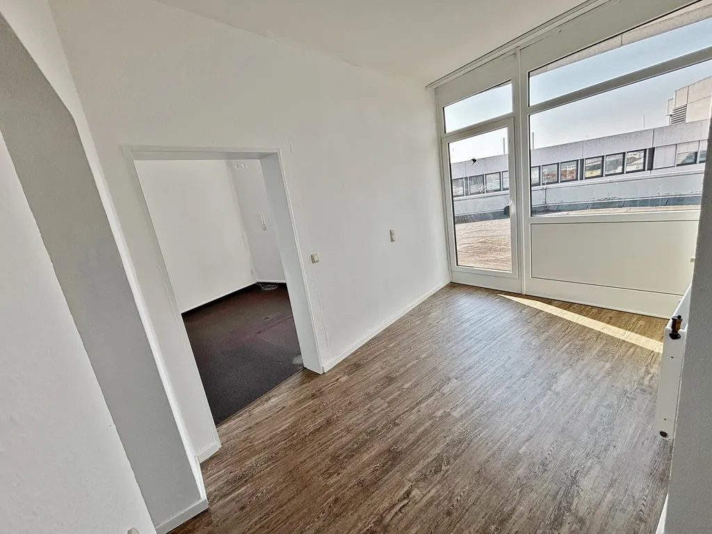 1307, Escherstr. 14, Büro 6. OG, Empfang.jpg
