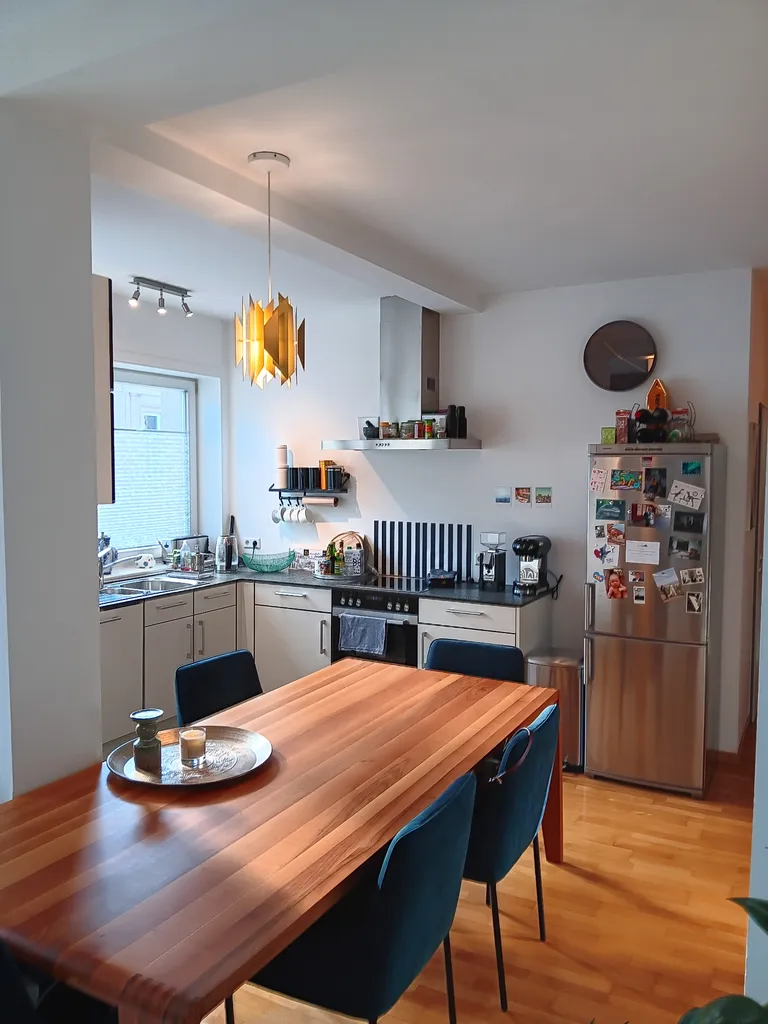 Essbereich mit Küche