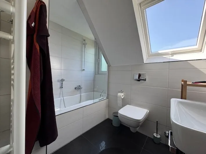 Vermietete Dachgeschosswohnung in guter Wohnlage von Hemer Wohnung zum Kauf