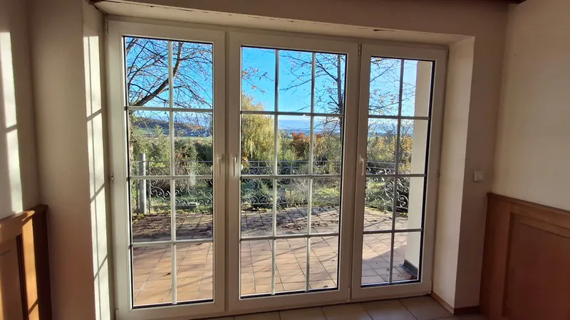 Landhaus mit 5.755 m&sup2; parkartigem Grundst&uuml;ck &ndash; sonniger Hanglage und Panoramablick im Hegau