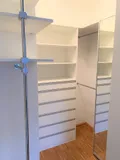 Begehbarer Kleiderschrank