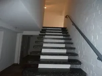 Treppe ins Basement