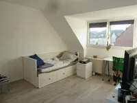 ein Kinder-/Gäste-/Arbeitszimmer