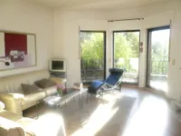 Wohnzimmer zum Balkon