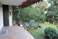 Garten mit Terrasse