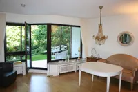 Wohnzimmer mit Terrasse